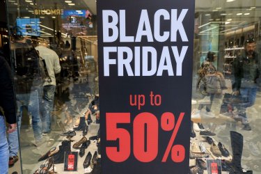 Black Friday 2025 με ένα «δώρο» για τους καταναλωτές
