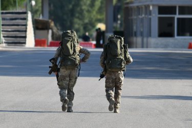 Αναβρασμός στους υπαξιωματικούς: Καταγγέλλουν ότι με το νέο βαθμολόγιο χάνουν το εφάπαξ – Προειδοποιούν για μαζικές παραιτήσεις