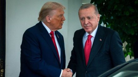 Το “καρφί” Τραμπ σε Ερντογάν περί γνώσης “στημένων εκλογών”: “Ξέρει πιο καλά από τον καθένα τι σημαίνει” (Βίντεο)