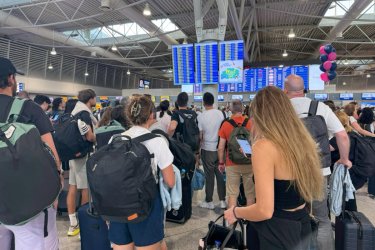 To έμφραγμα στο «Βενιζέλος»: Πινγκ πονγκ οι ευθύνες μεταξύ ελεγκτών και διοίκησης για τις καθυστερήσεις