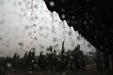 Ισχυρές καταιγίδες από σήμερα το βράδυ: Σε ποιες περιοχές θα είναι έντονα τα φαινόμενα – Ήχησε το 112 (Χάρτες)