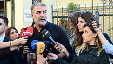 Νέο μυστήριο με το τροχαίο Μπισμπίκη – Γυναίκα που υποδέχθηκε τους αστυνομικούς στο σπίτι του εμφανίστηκε ως κόρη του