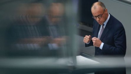 Προειδοποίηση Μερτς για τα drones: “Υποψιαζόμαστε τη Ρωσία, η κατάρριψή τους ενέχει κινδύνους”