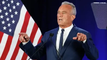 ΗΠΑ: Ο υπουργός Υγείας θέτει υπό αμφισβήτηση και την φαρμακευτική άμβλωση – Περίπου 20 πολιτείες υπερασπίζονται την πρόσβαση