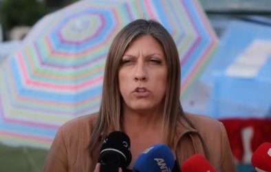 Η Ζωή Κωνσταντοπούλου δεν παρέλαβε την πρόσκληση για την εκταφή του γιου του Πάνου Ρούτσι – Θυροκολλήθηκε στο γραφείο της