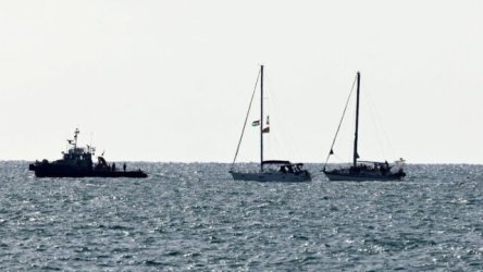 Στολίσκος για τη Γάζα: Καθυστερεί η απέλαση των 27 Ελλήνων από το Ισραήλ – Σε απεργία πείνας οι 11 (Βίντεο)
