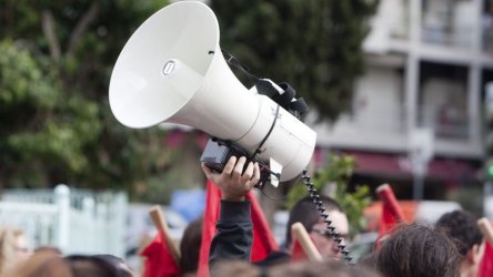 Απεργία 14/10: Οι ώρες χωρίς Μετρό, λεωφορεία, τρόλεϊ και Τραμ – Ποιοι απεργούν