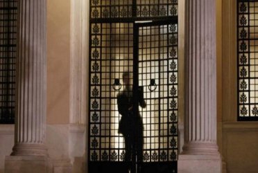 Κυβερνητικά στελέχη για τις σημερινές αναφορές του Κώστα Καραμανλή