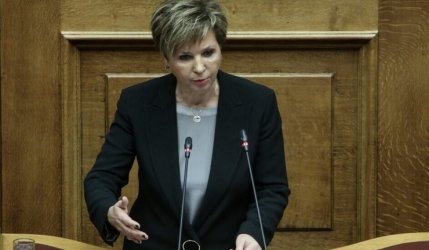 Γεροβασίλη για Βελόπουλο: Η πολιτική δεν ασκείται ούτε με ύβρεις, ούτε με χυδαίους υπαινιγμούς