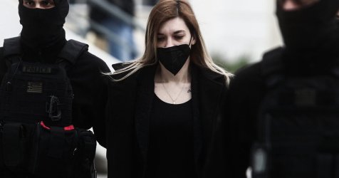 Με ερυθηματώδη λύκο η Ρούλα Πισπιρίγκου – «Έχει πολύ έντονους πόνους»