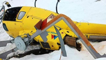 Τρόμος στο Έβερεστ: Ελικόπτερο συνετρίβη μέσα στα χιόνια – Ο πιλότος σώθηκε από θαύμα (Βίντεο)