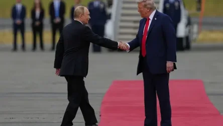 Τραμπ: Το παρασκήνιο της ακύρωσης της συνάντησης με τον Πούτιν στη Βουδαπέστη – Τι αποκαλύπτουν οι Financial Times