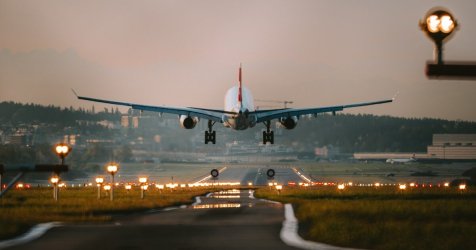 H «κρυφή Black Friday» για αεροπορικά εισιτήρια σχεδόν τσάμπα