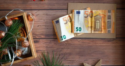 Δώρο Χριστουγέννων 2025: Πότε θα πληρωθεί και ποιοι είναι οι δικαιούχοι