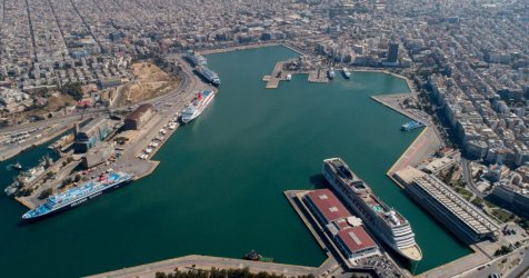 Θρίλερ με σορό άνδρα στην πύλη Ε1 του Πειραιά