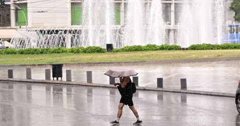 Ξεκινά 48ωρη κακοκαιρία με ισχυρές καταιγίδες παρά τη ζέστη – Προσοχή σε τέσσερις περιοχές