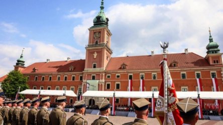 Συναγερμός στην Ευρώπη: Γιατί ο ΑΓΕΕΘΑ της Πολωνίας μιλά για επερχόμενο πόλεμο;