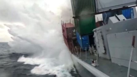 Σοκ στη Νορβηγία: Υποβρύχιο του ΝΑΤΟ βυθίζει φρεγάτα σε δοκιμή τορπίλης (Bίντεο)