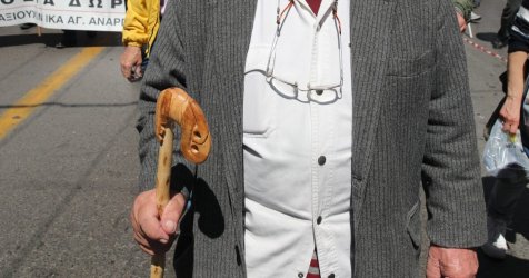 Η δεύτερη δουλειά και η εφορία… σκοτώνουν: Ποιοι κερδίζουν – Παραδείγματα