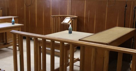 Σφοδρή αντίδραση της ΕΝΔΕ: Αήθης επίθεση των δικηγόρων προς τον Χριστόφορο Σεβαστίδη