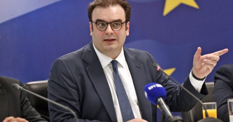 Προϋπολογισμός 2026: Οι φοροελαφρύνσεις και τα μέτρα για μισθούς, συντάξεις – Λίστα