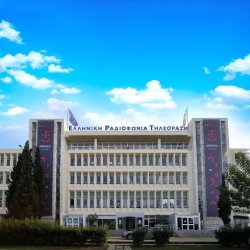 Βουλή: Ψηφίσθηκε το ν/σ για την ΕΡΤ – Σκληρή αντιπαράθεση Μαρινάκη – Κωνσταντοπούλου