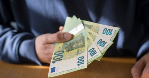 Επίδομα 250 ευρώ: Νέα πληρωμή σε λίγες ώρες – Οι δικαιούχοι