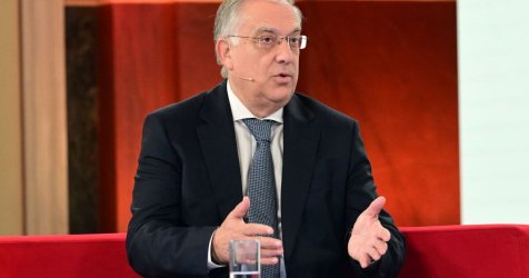 Τάκης Θεοδωρικάκος: Παράταση ενός έτους στο πλαφόν 3% για τα εμπορικά ενοίκια
