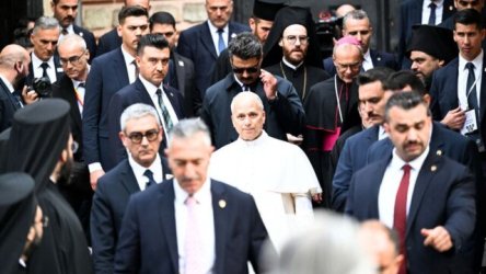 Το μήνυμα του Πάπα Λέοντος μετά την ιστορική επίσκεψη στο Φανάρι: “Ας πορευτούμε μαζί” (Εικόνες & Βίντεο)