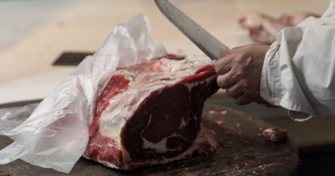 Απλησίαστο το κρέας: 55% η αύξηση της τιμής του μοσχαριού την τελευταία διετία