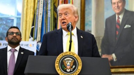 Τραμπ: Προανήγγειλε χτυπήματα σε στόχους εντός της Βενεζουέλας – “Θα τσακίσουμε τα καθάρματα” (Βίντεο)