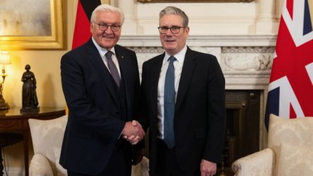 Πρώτη επίσκεψη Γερμανού Προέδρου στο Ηνωμένο Βασίλειο μετά από 27 χρόνια – Συνάντηση Σταϊνμάιερ με Στάρμερ στο Λονδίνο