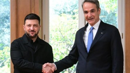 Κυβερνητικός “πυρετός” για το τριήμερο που θα κρίνει το Ουκρανικό: Ο ρόλος της Ελλάδας στο νέο σκηνικό