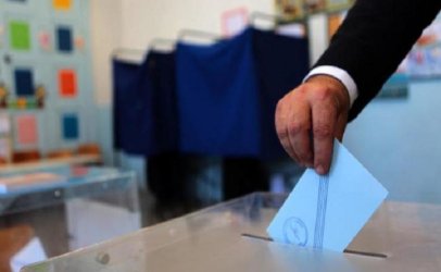 Δημοσκόπηση Interview: Πάνω από 30% η ΝΔ – Ποια η απήχηση για Τσίπρα και Καρυστιανού