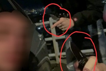 Χολαργός: Παραδόθηκε στην ΕΛ.ΑΣ. ο ένας από τους δύο δράστες του μαχαιρώματος στον 14χρονο