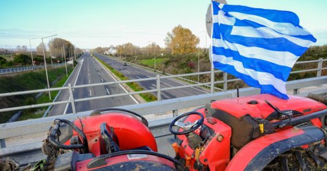 Κατεβαίνουν στον Λευκό Πύργο με τα τρακτέρ οι αγρότες: Το Σάββατο η μεγάλη σύσκεψη 40 μπλόκων