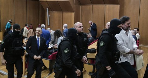 Δίκη Χρυσής Αυγής: Έφτασε η ώρα της εισαγγελέως για τους 42 κατηγορούμενους