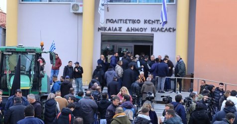 Αγρότες: «Πρώτα απαντήσεις στα αιτήματα, μετά διάλογος» – Τι ζητούν από την κυβέρνηση