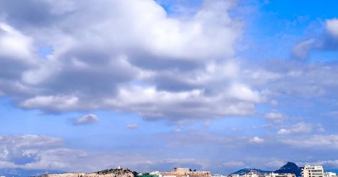 Καιρός: Με ηλιοφάνεια αρχίζει η εβδομάδα – Οι 4 περιοχές που μπορεί να βρέξει