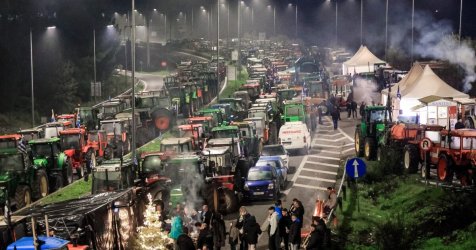 «Ασπιρίνες» απαντούν οι αγρότες στον Τσιάρα – Τα σενάρια για τα μπλόκα ενόψει Χριστουγέννων