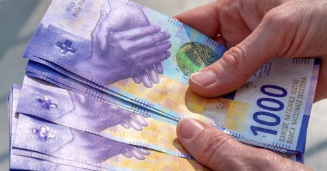 Σε ευρώ «γυρνάνε» τα δάνεια σε ελβετικό φράγκο – Κούρεμα οφειλών ως 50%