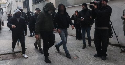 ΟΠΕΚΕΠΕ: Στη φυλακή Μ. Χιλετζάκης και Γ. Λαμπράκης μετά από μαραθώνιες απολογίες