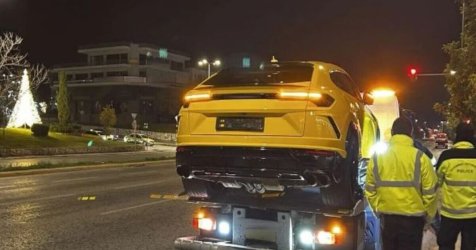 Παράτησε την Lamborghini μπροστά σε στάση λεωφορείου για να αποφύγει το αλκοτέστ – 7 συλλήψεις και 262 παραβάσεις