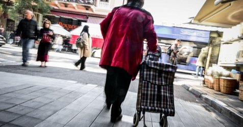 Χριστουγεννιάτικο τραπέζι: Η τιμή του κρέατος «ατμομηχανή» της αύξησης του κόστους