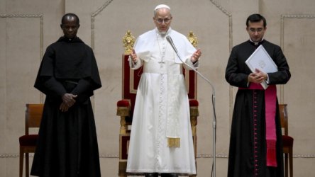 Πόλεμος στην Ουκρανία: Ο πάπας Λέων επαναλαμβάνει την έκκλησή του για “μια ημέρα ειρήνης, τουλάχιστον για τα Χριστούγεννα”