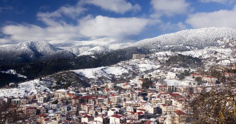 Άρχισαν οι ακυρώσεις για την Πρωτοχρονιά – Διστάζουν οι ταξιδιώτες λόγω αγροτικών μπλόκων