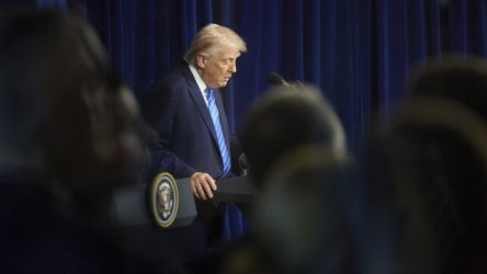 Ο Tραμπ χλευάζει το ζεύγος Κλούνεϊ επειδή έλαβαν την γαλλική υπηκοότητα – Μεγάλη εγκληματικότητα λόγω της “καταστροφικής διαχείρισης της μετανάστευσης” στη Γαλλία