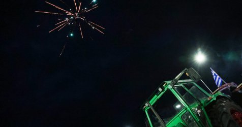 Ρεβεγιόν στα μπλόκα έκαναν οι αγρότες: Aντίστροφη μέτρηση για την κρίσιμη σύσκεψη της Κυριακής