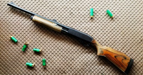 Παραλίγο τραγωδία στα Χανιά: Στο νοσοκομείο 38χρονος που τον πυροβόλησε κατά λάθος ο αδερφός του