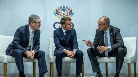 Ιράν: Κοινή δήλωση Μακρόν, Στάρμερ και Μερτς – Καταδικάζουν “τη βία και τις δολοφονίες διαδηλωτών”